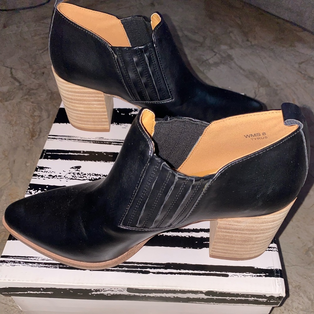 Dolce Vita Leather Booties